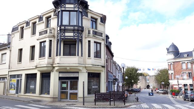 Afficher la photo en grand Maison à louer - 7 pièces - 127 m2 - PERONNE - 80 - PICARDIE