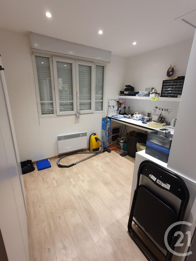 Afficher la photo en grand Divers à vendre - 59 m2 - Albert - 80 - PICARDIE