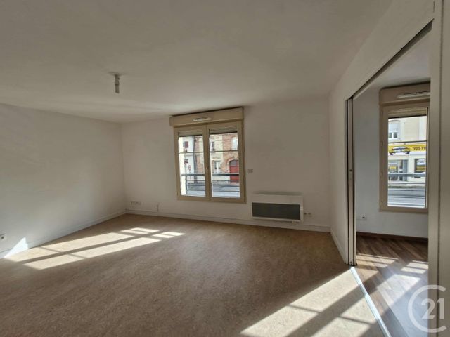 Afficher la photo en grand Appartement à vendre - 2 pièces - 40,80 m2 - Albert - 80 - PICARDIE