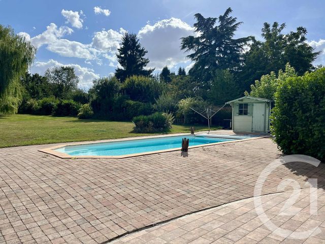 Afficher la photo en grand Maison à vendre - 6 pièces - 140 m2 - Treux - 80 - PICARDIE