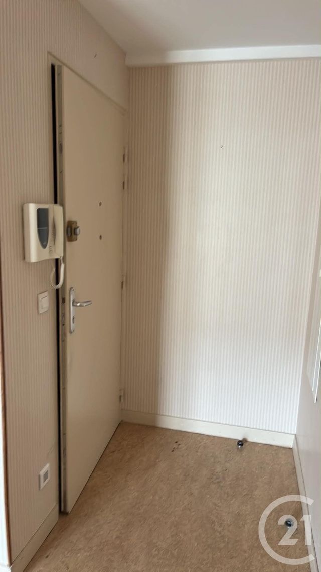 Appartement F3 &agrave; vendre - 3 pi&egrave;ces - 67,53 m2 - Albert - 80 - PICARDIE