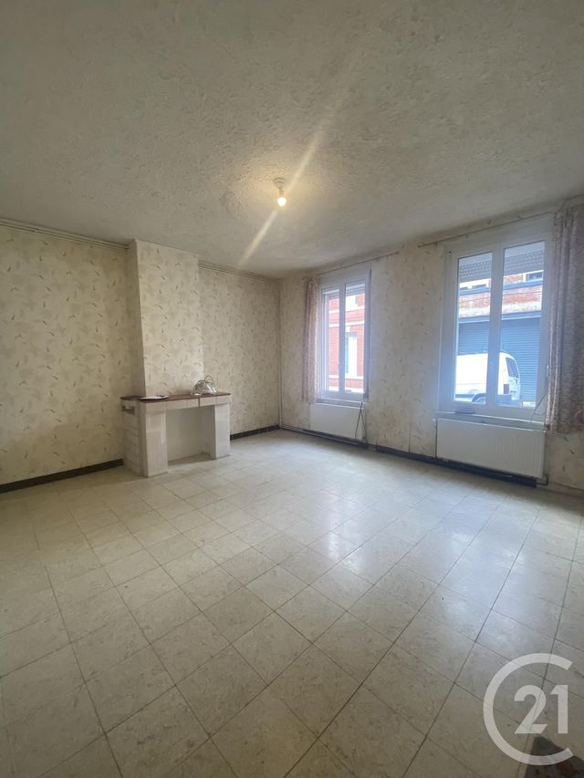 Appartement F2 à vendre - 2 pièces - 51,21 m2 - St Quentin - 02 - PICARDIE