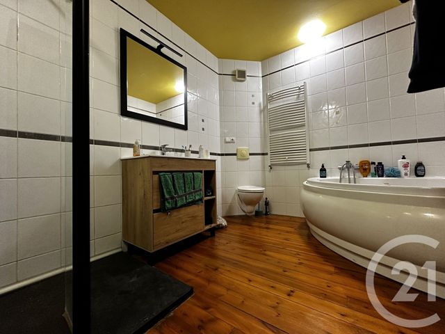 Maison à vendre - 8 pièces - 155,63 m2 - St Quentin - 02 - PICARDIE