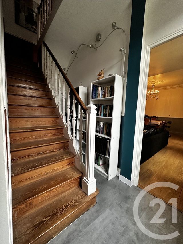 Maison à vendre - 8 pièces - 155,63 m2 - St Quentin - 02 - PICARDIE