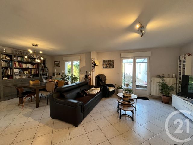 Afficher la photo en grand Maison à vendre - 6 pièces - 177 m2 - St Quentin - 02 - PICARDIE