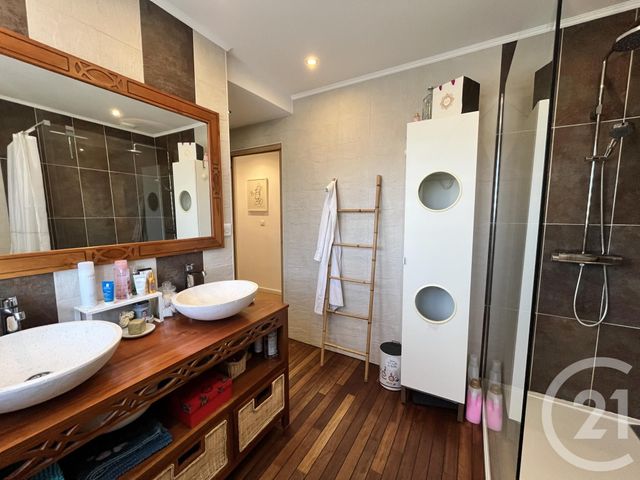 Afficher la photo en grand Maison à vendre - 6 pièces - 177 m2 - St Quentin - 02 - PICARDIE