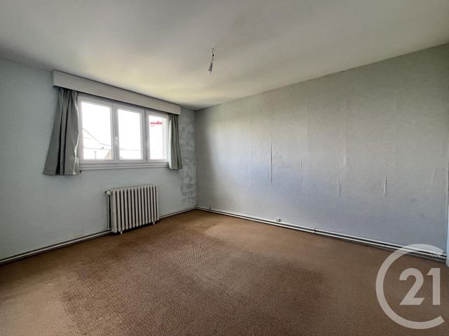 Maison à vendre - 9 pièces - 210 m2 - St Quentin - 02 - PICARDIE