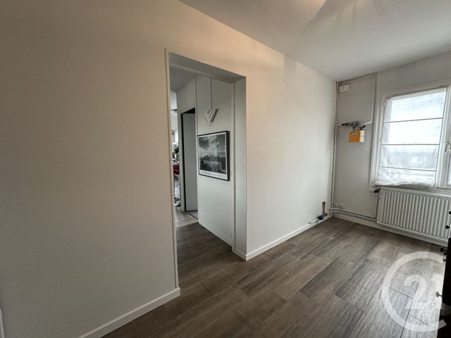 Appartement F3 à vendre - 4 pièces - 75 m2 - St Quentin - 02 - PICARDIE