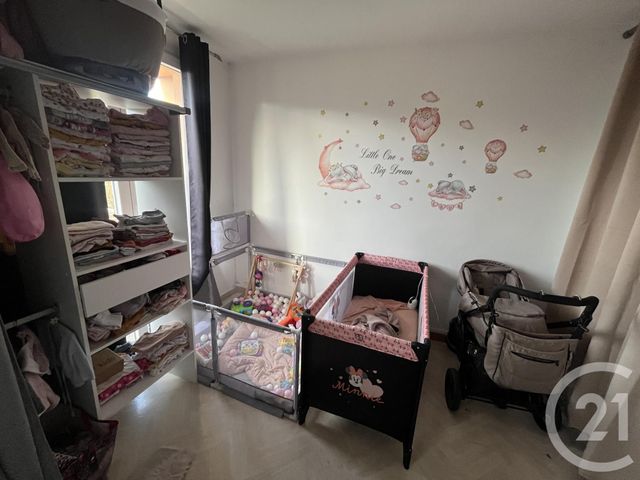 Afficher la photo en grand Appartement à vendre - 3 pièces - 55 m2 - St Quentin - 02 - PICARDIE