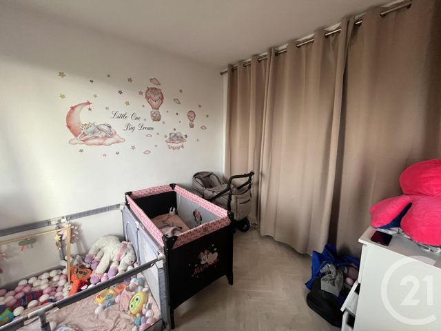 Afficher la photo en grand Appartement à vendre - 3 pièces - 55 m2 - St Quentin - 02 - PICARDIE