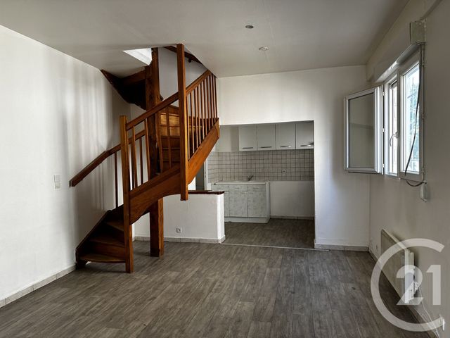 Afficher la photo en grand Maison à vendre - 3 pièces - 66 m2 - St Quentin - 02 - PICARDIE