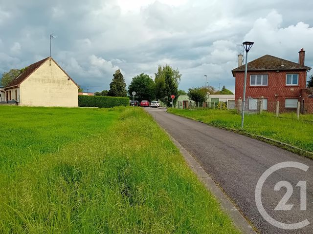 Terrain à vendre - 3500 m2 - St Quentin - 02 - PICARDIE