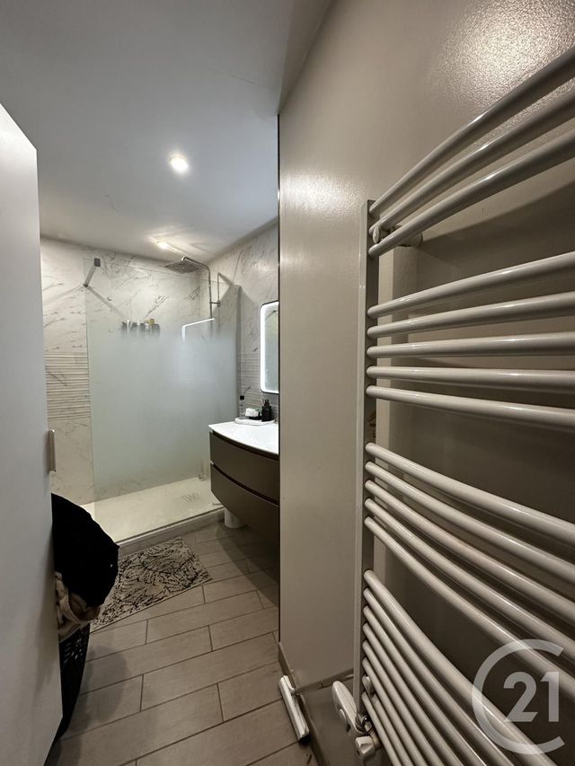 Afficher la photo en grand Maison à vendre - 7 pièces - 220 m2 - St Quentin - 02 - PICARDIE