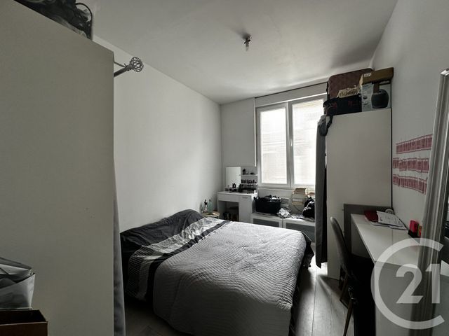Appartement T2 &agrave; louer - 2 pi&egrave;ces - 45 m2 - St Quentin - 02 - PICARDIE