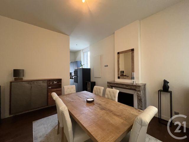 Maison à vendre - 7 pièces - 210 m2 - St Quentin - 02 - PICARDIE