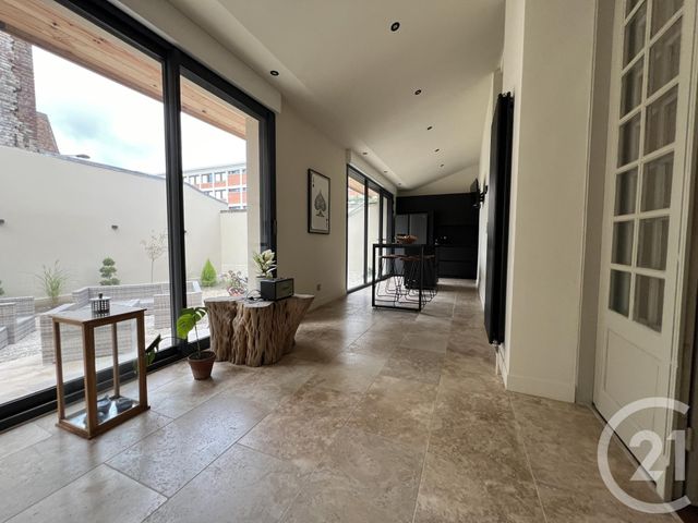 Maison à vendre - 7 pièces - 210 m2 - St Quentin - 02 - PICARDIE