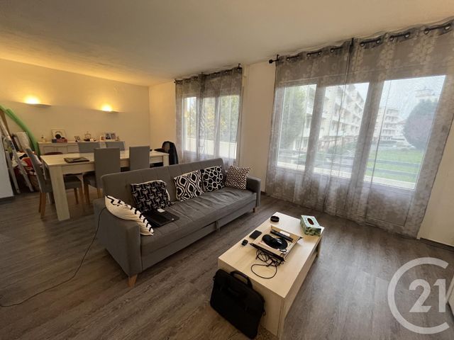 Appartement à vendre - 4 pièces - 93,50 m2 - St Quentin - 02 - PICARDIE