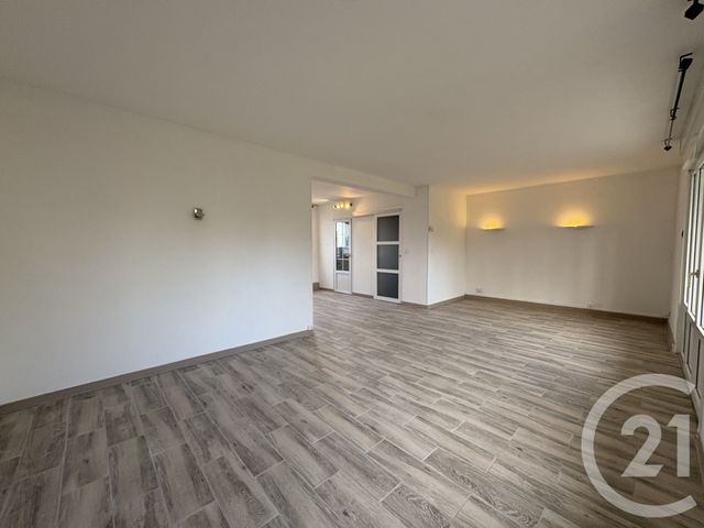 Appartement &agrave; vendre - 4 pi&egrave;ces - 93,50 m2 - St Quentin - 02 - PICARDIE