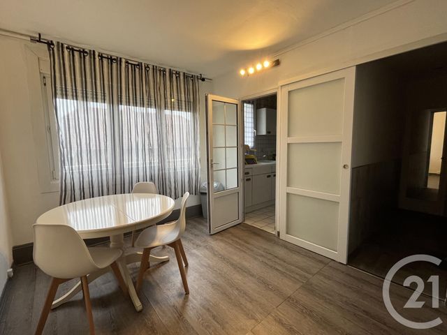 Appartement à vendre - 4 pièces - 93,50 m2 - St Quentin - 02 - PICARDIE