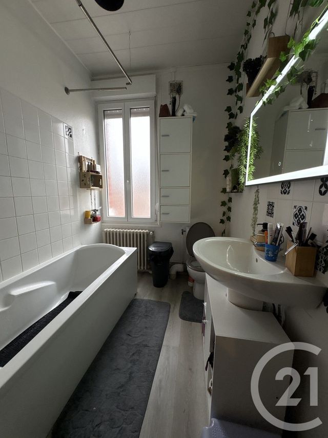 Maison &agrave; vendre - 5 pi&egrave;ces - 110 m2 - St Quentin - 02 - PICARDIE