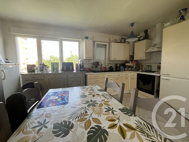 Appartement F4 &agrave; vendre - 4 pi&egrave;ces - 78,35 m2 - St Quentin - 02 - PICARDIE