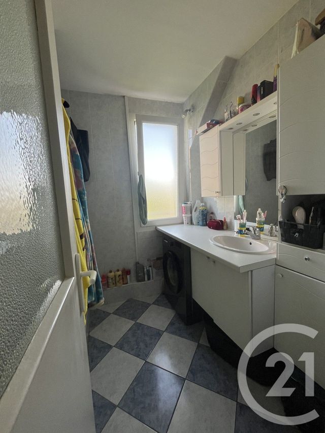 Appartement F4 &agrave; vendre - 4 pi&egrave;ces - 78,35 m2 - St Quentin - 02 - PICARDIE
