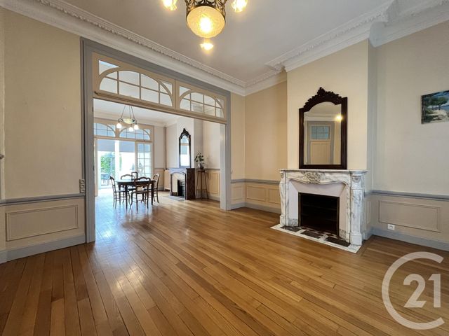 Maison à vendre - 8 pièces - 218,71 m2 - St Quentin - 02 - PICARDIE