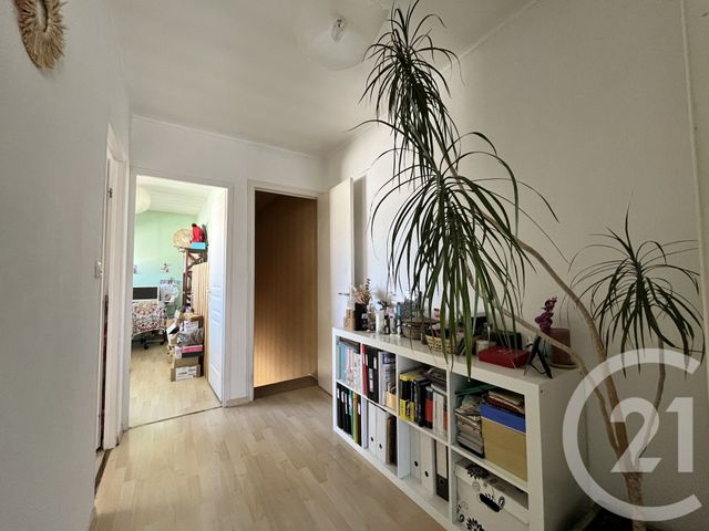 Afficher la photo en grand Maison à vendre - 5 pièces - 95,70 m2 - St Quentin - 02 - PICARDIE