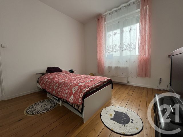 Maison à vendre - 5 pièces - 138,21 m2 - St Quentin - 02 - PICARDIE