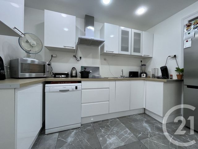 Maison à vendre - 5 pièces - 138,21 m2 - St Quentin - 02 - PICARDIE