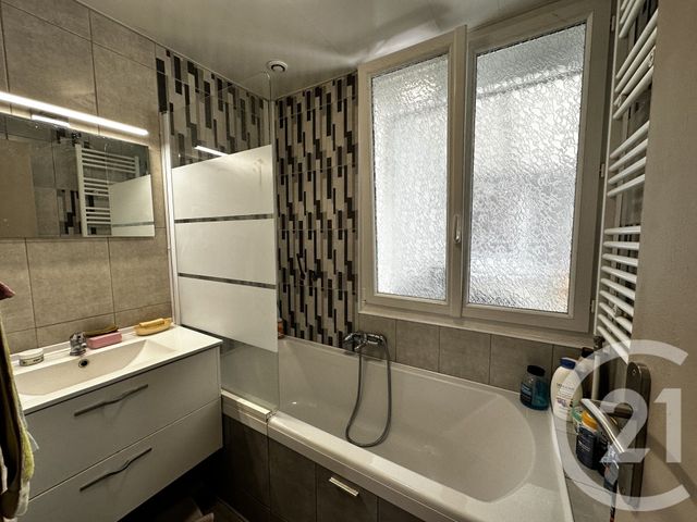 Maison à vendre - 7 pièces - 94,50 m2 - Guise - 02 - PICARDIE