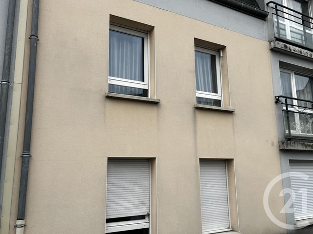 Appartement à louer - 2 pièces - 53,76 m2 - St Quentin - 02 - PICARDIE