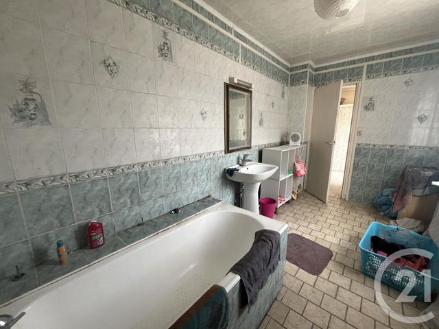 Maison &agrave; vendre - 5 pi&egrave;ces - 114,08 m2 - St Quentin - 02 - PICARDIE