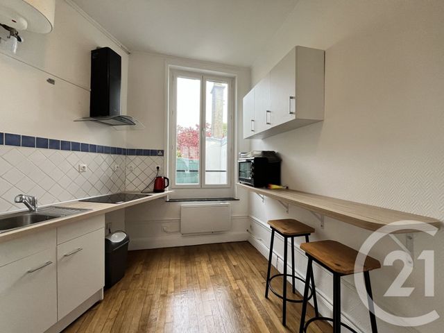 Appartement à louer - 2 pièces - 29,13 m2 - St Quentin - 02 - PICARDIE