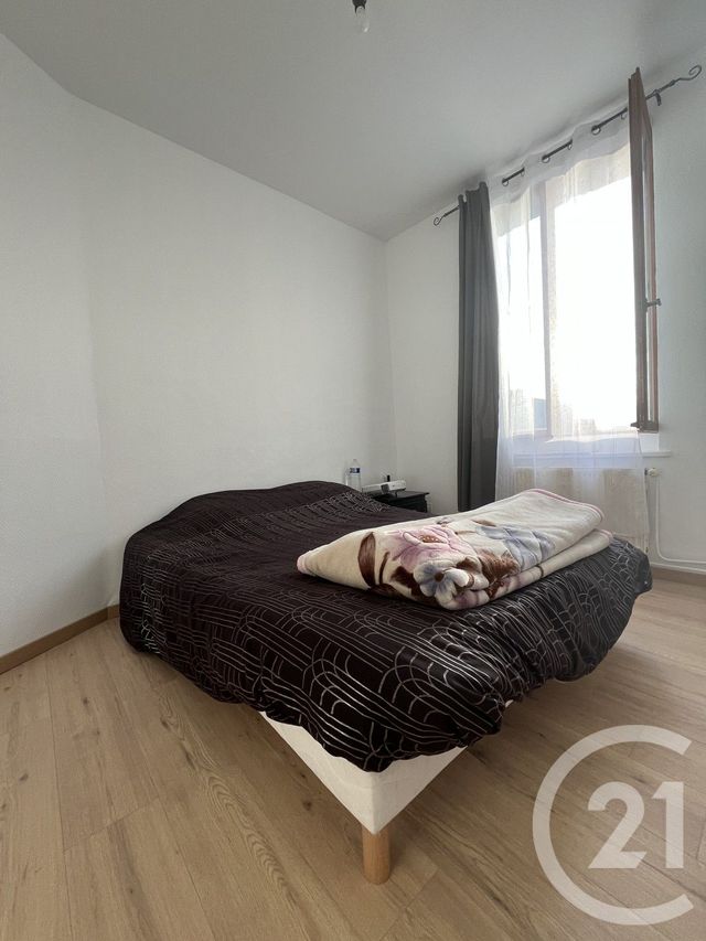 Afficher la photo en grand Maison à vendre - 5 pièces - 99 m2 - St Quentin - 02 - PICARDIE