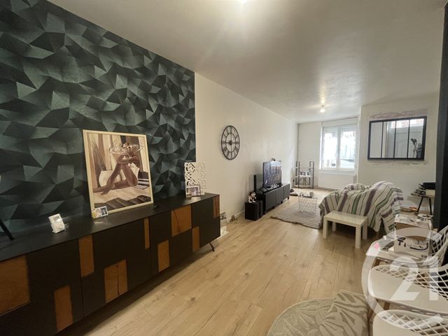 Maison à vendre - 4 pièces - 72 m2 - St Quentin - 02 - PICARDIE