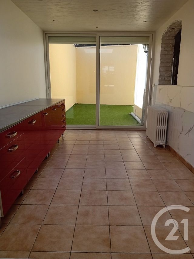 Maison à vendre - 8 pièces - 180 m2 - St Quentin - 02 - PICARDIE