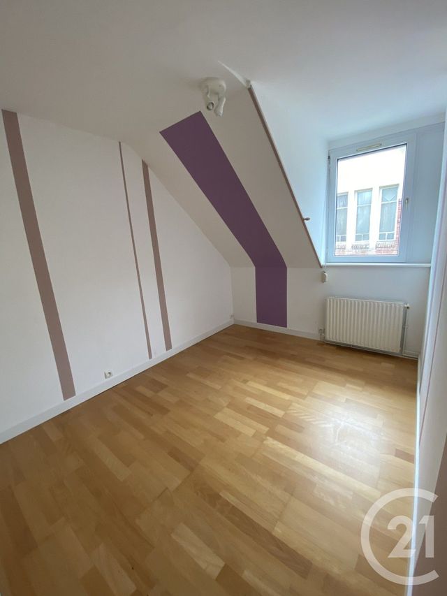 Afficher la photo en grand Maison à louer - 4 pièces - 65 m2 - St Quentin - 02 - PICARDIE