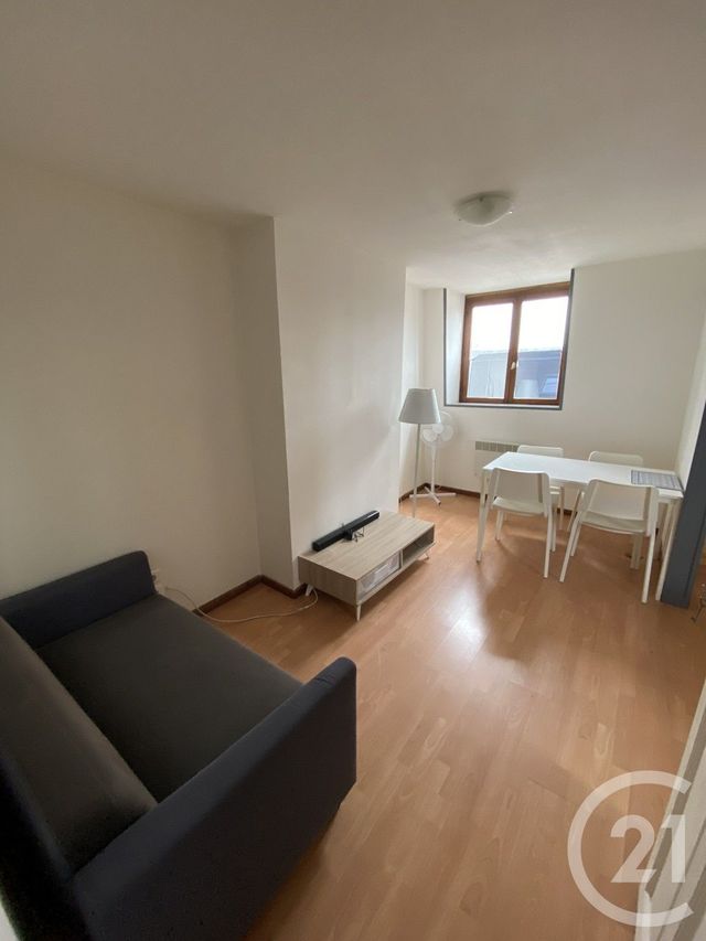 Appartement F1 bis à louer - 2 pièces - 29,87 m2 - St Quentin - 02 - PICARDIE
