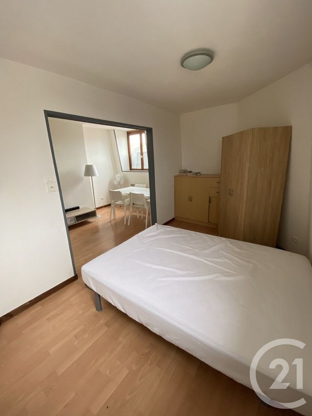 Appartement F1 bis à louer - 2 pièces - 29,87 m2 - St Quentin - 02 - PICARDIE