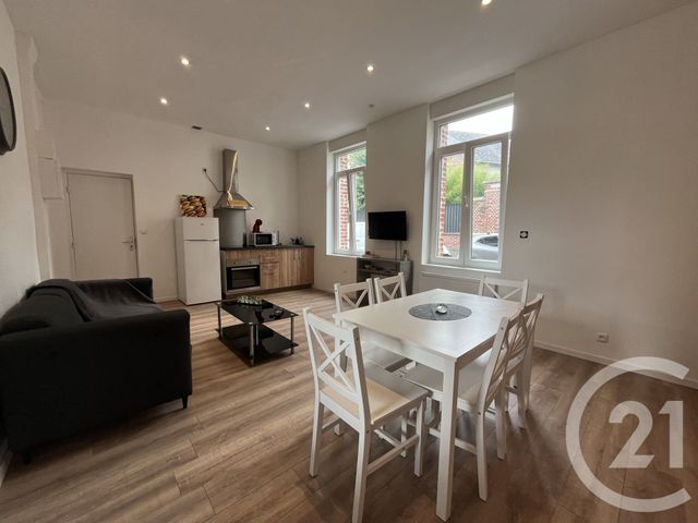 Appartement T2 à louer - 2 pièces - 42,64 m2 - St Quentin - 02 - PICARDIE