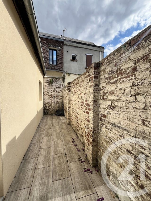 Afficher la photo en grand Maison à vendre - 5 pièces - 78 m2 - St Quentin - 02 - PICARDIE