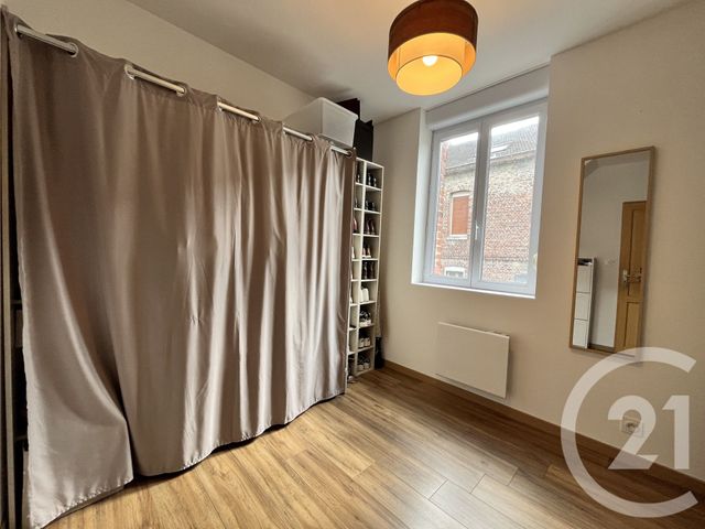 Afficher la photo en grand Maison à vendre - 5 pièces - 78 m2 - St Quentin - 02 - PICARDIE