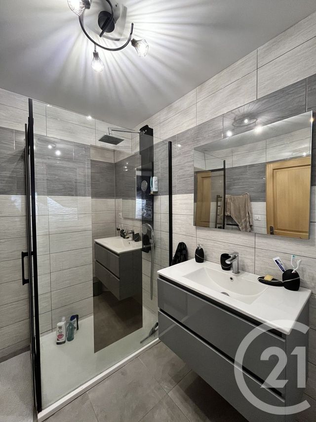 Afficher la photo en grand Maison à vendre - 5 pièces - 78 m2 - St Quentin - 02 - PICARDIE