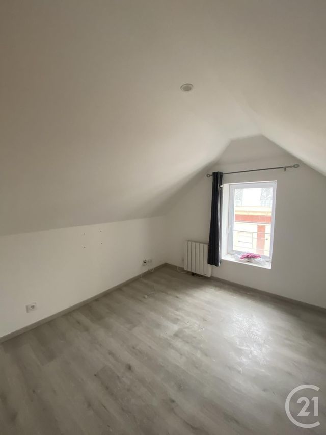 Afficher la photo en grand Maison à vendre - 5 pièces - 78 m2 - St Quentin - 02 - PICARDIE