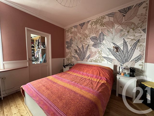 Maison à vendre - 6 pièces - 150 m2 - St Quentin - 02 - PICARDIE