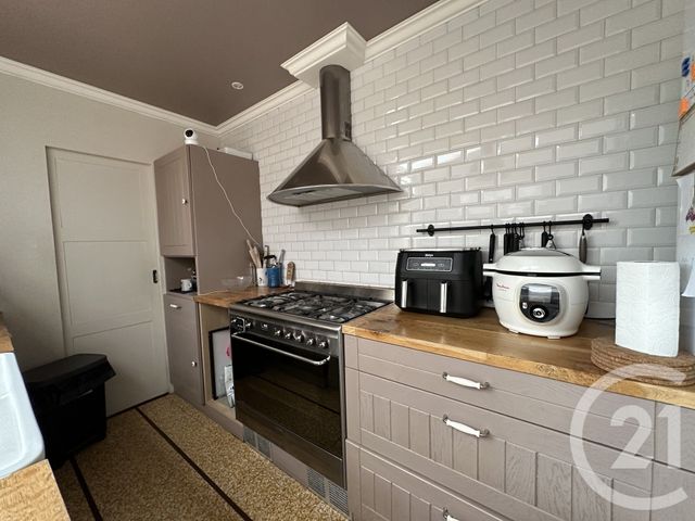 Maison à vendre - 6 pièces - 150 m2 - St Quentin - 02 - PICARDIE