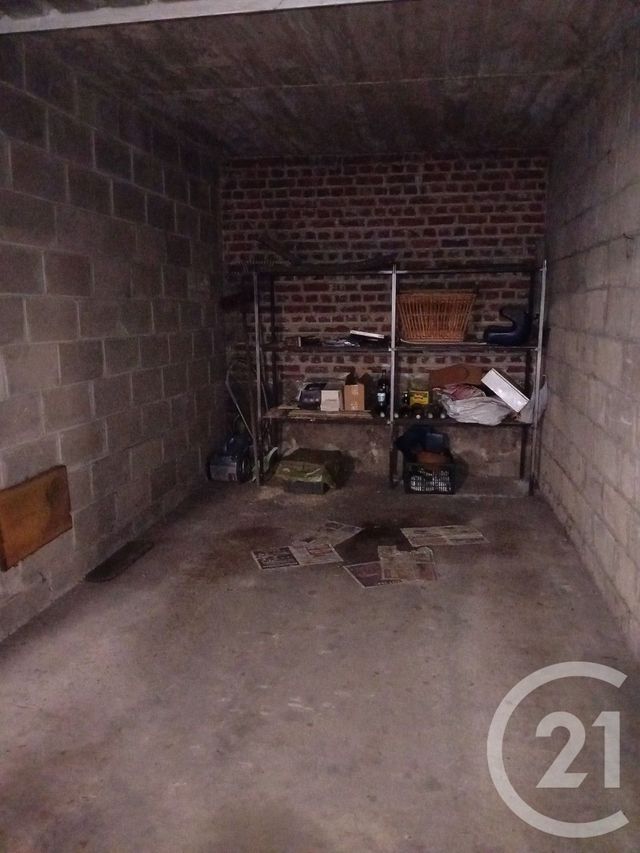 Appartement F4 à vendre - 5 pièces - 80,45 m2 - St Quentin - 02 - PICARDIE