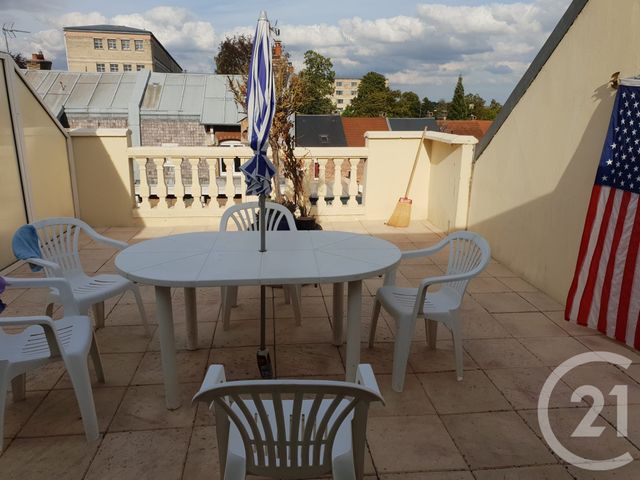 Appartement à vendre - 5 pièces - 120 m2 - St Quentin - 02 - PICARDIE