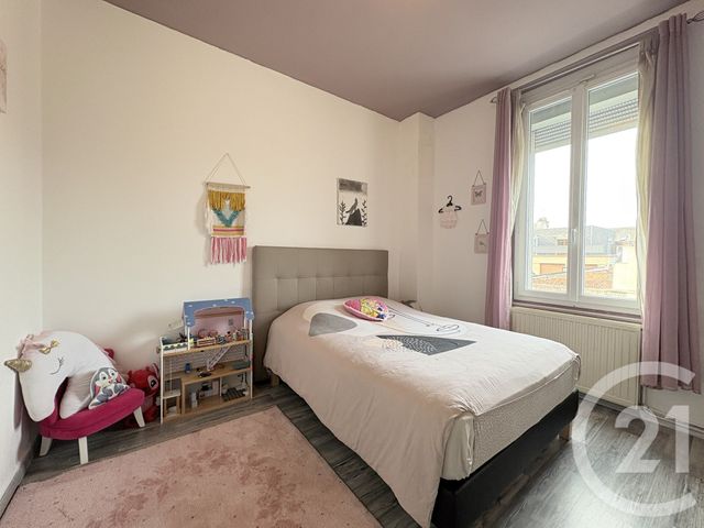 Afficher la photo en grand Maison à vendre - 5 pièces - 120 m2 - St Quentin - 02 - PICARDIE